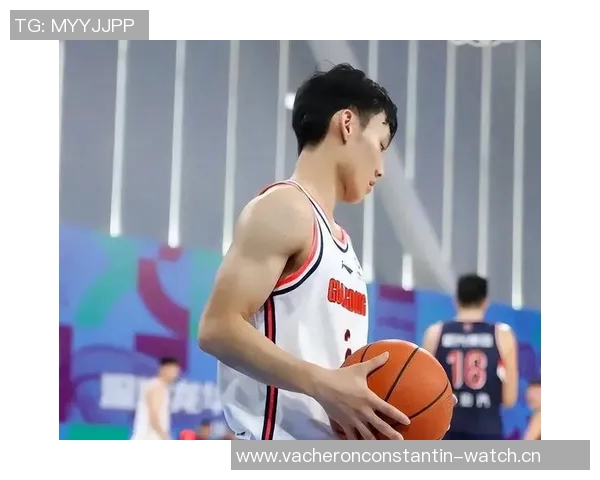 广东男篮加大训练强度,备战新赛季挑战更多强队 广东男篮加大训练强度,备战新赛季挑战更多强队