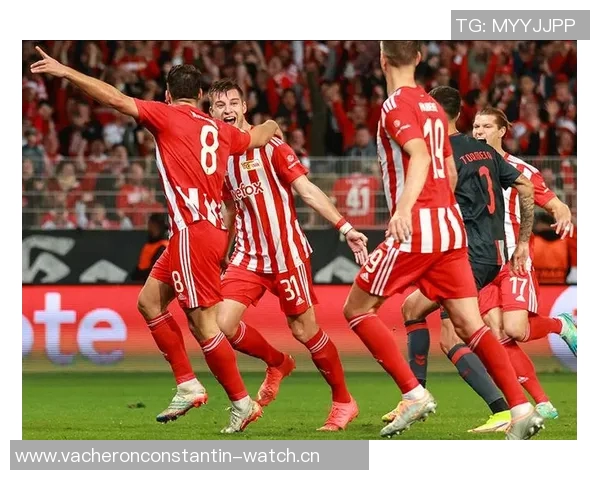 美因茨遭遇拜仁客场惨败,三连败让保级压力愈加沉重 美因茨遭遇拜仁客场惨败,三连败让保级压力愈加沉重