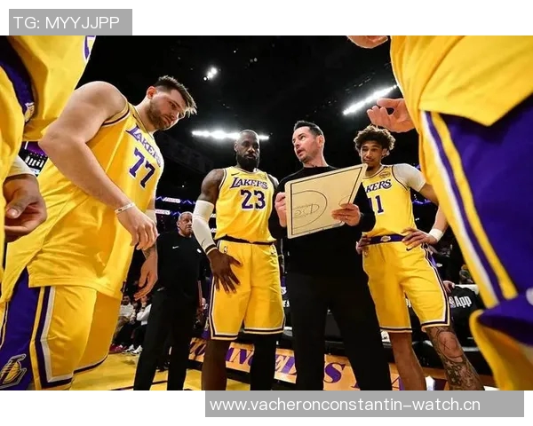 詹姆斯领衔湖人大胜，赢得连胜！